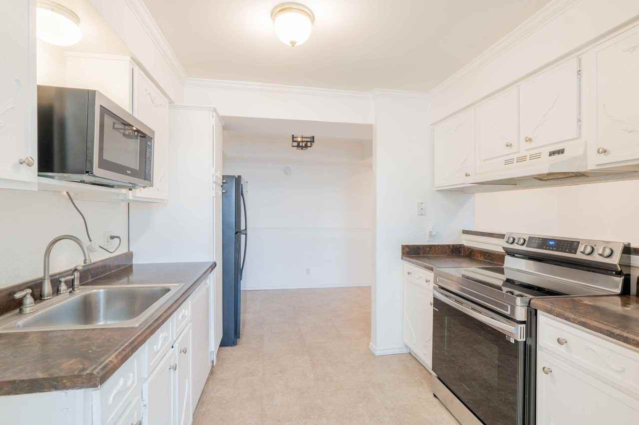 2220 E 66th Pl #1109 - Photo 5 of 13