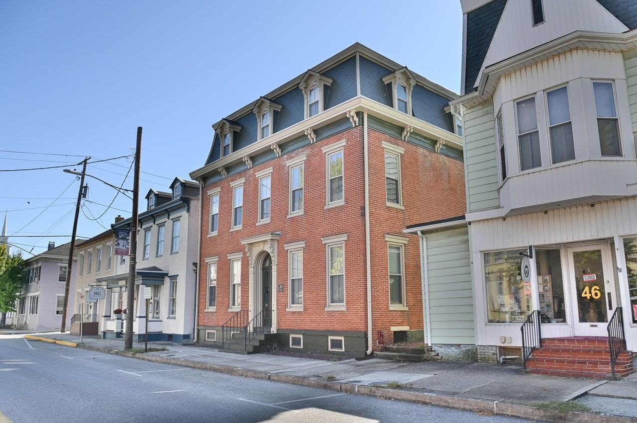 50 E Main St - Photo 3 of 23