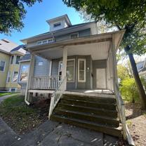 521 E. Chestnut - Photo 1 of 1