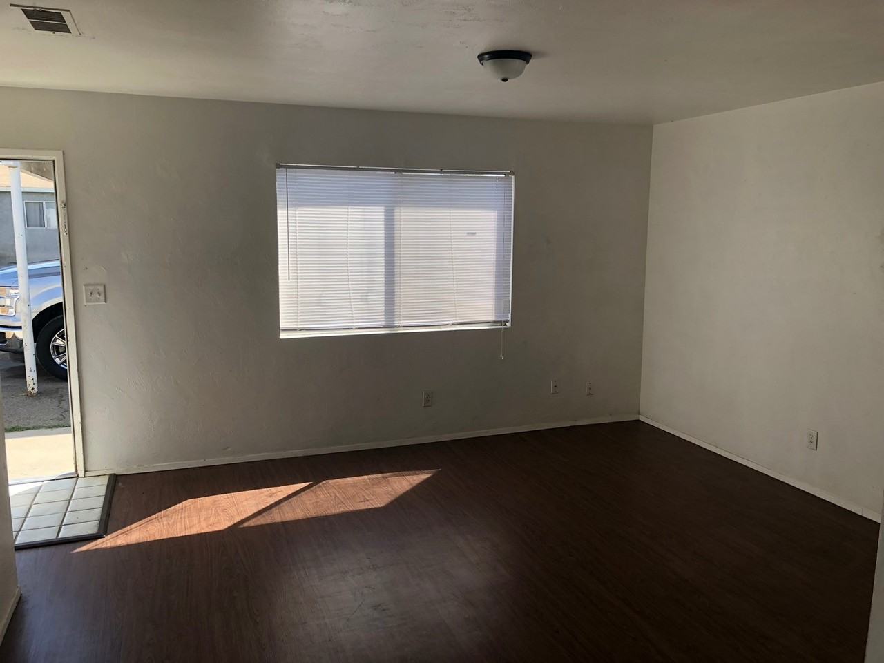 103/104 -310 W. Bardsley - Photo 2 of 7