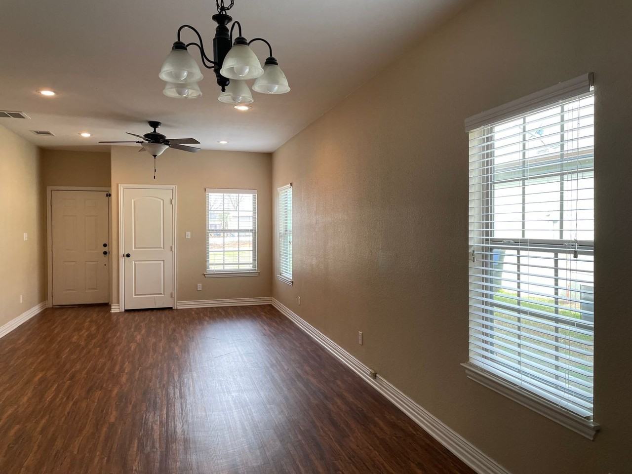 603 Franklin Ave - Photo 3 of 19