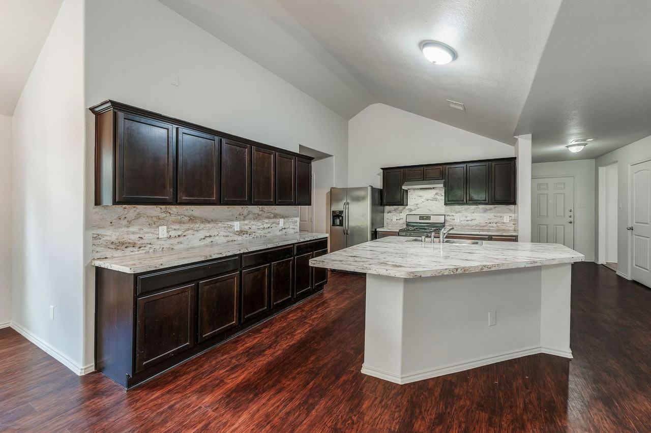 20339 Louetta Reach Dr - Photo 3 of 16