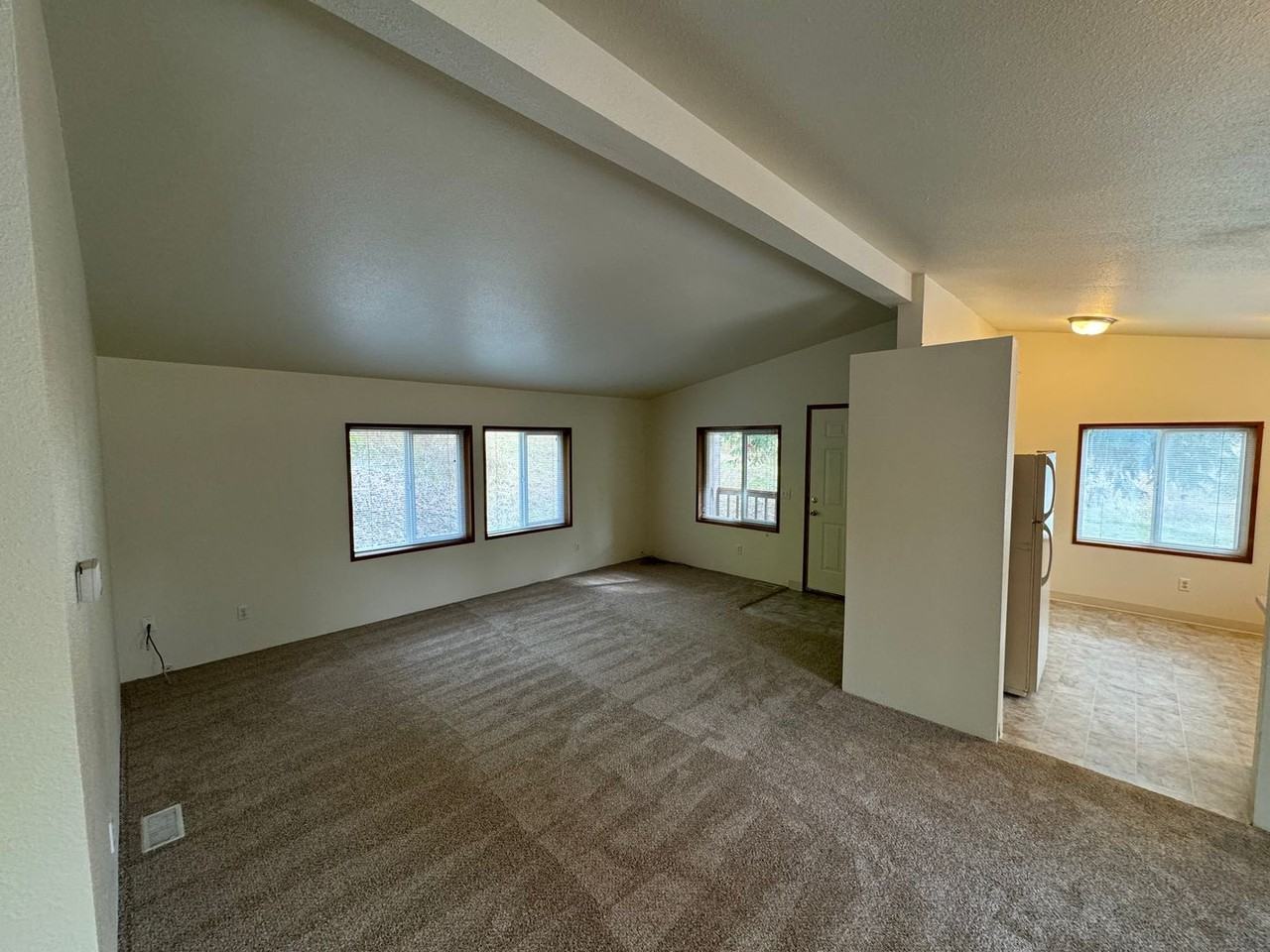 37997 Soap Creek Rd - Photo 4 of 28