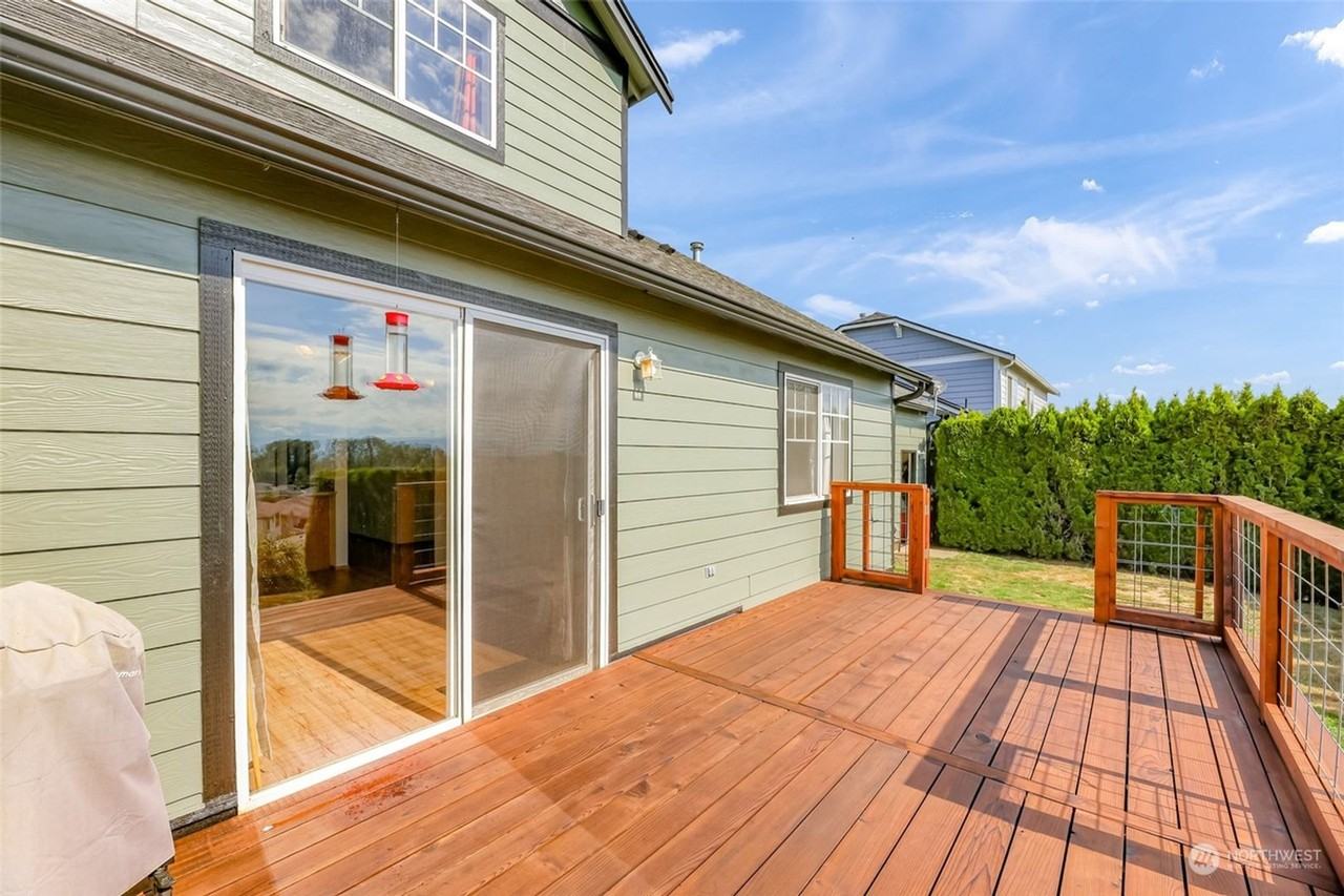 6210 Lincoln Drive - Photo 3 of 21