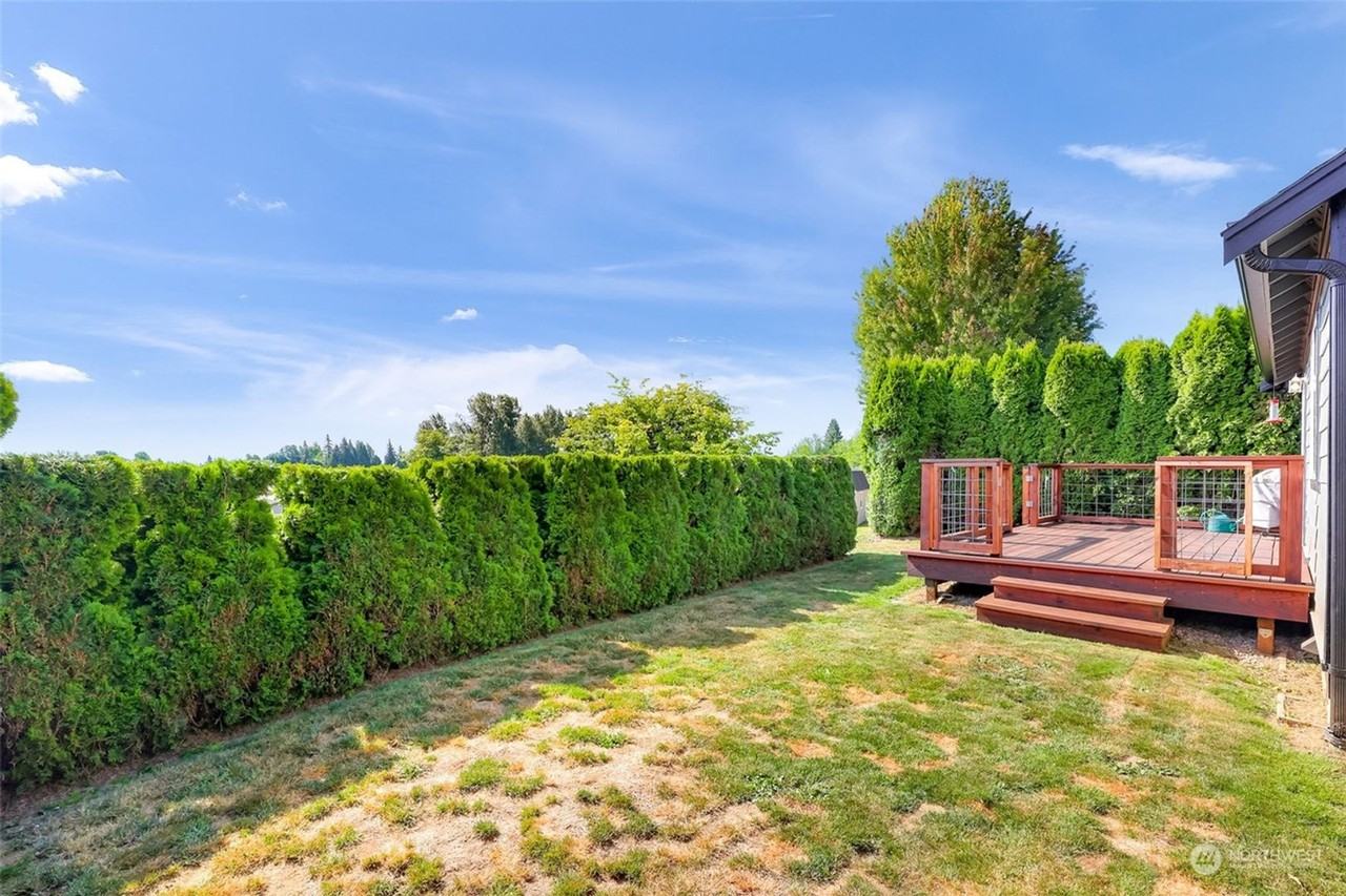 6210 Lincoln Drive - Photo 4 of 21