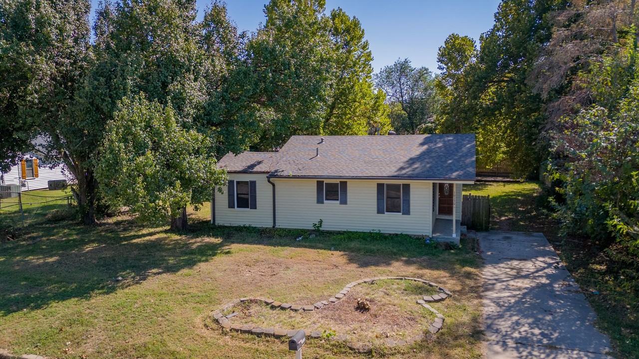 10130 E Ollie Ave - Photo 3 of 19