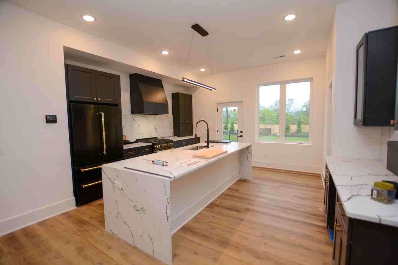 3462 Cardiff Ave - Photo 2 of 15