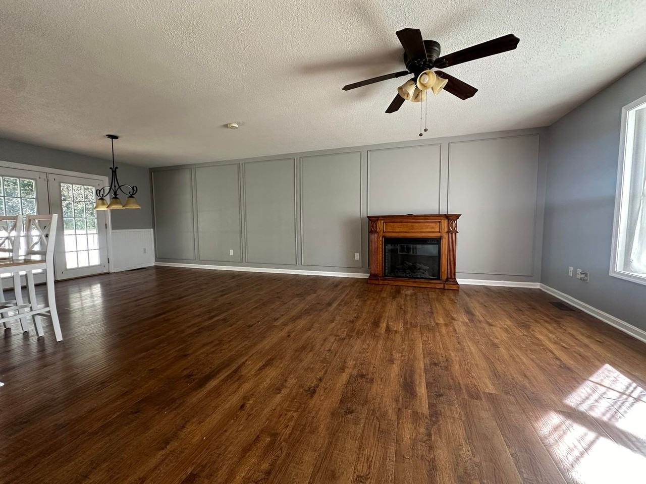 106 Upshur Dr - Photo 3 of 20