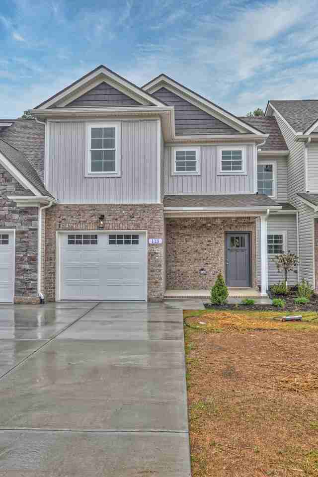 233 Creek Wood Rd - Photo 2 of 35