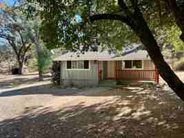 featured image of 11292 Old Pond Ln