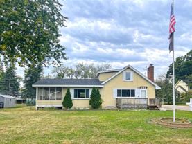 2775 Kirkwood Ln N - Photo 1 of 1
