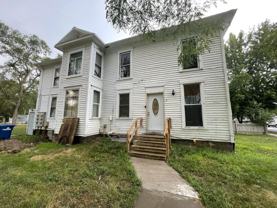 1123 E 2nd - Photo 1 of 1