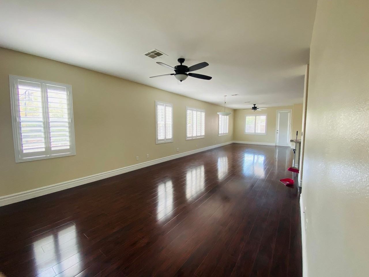286 Duck Hollow Ave - Photo 4 of 41