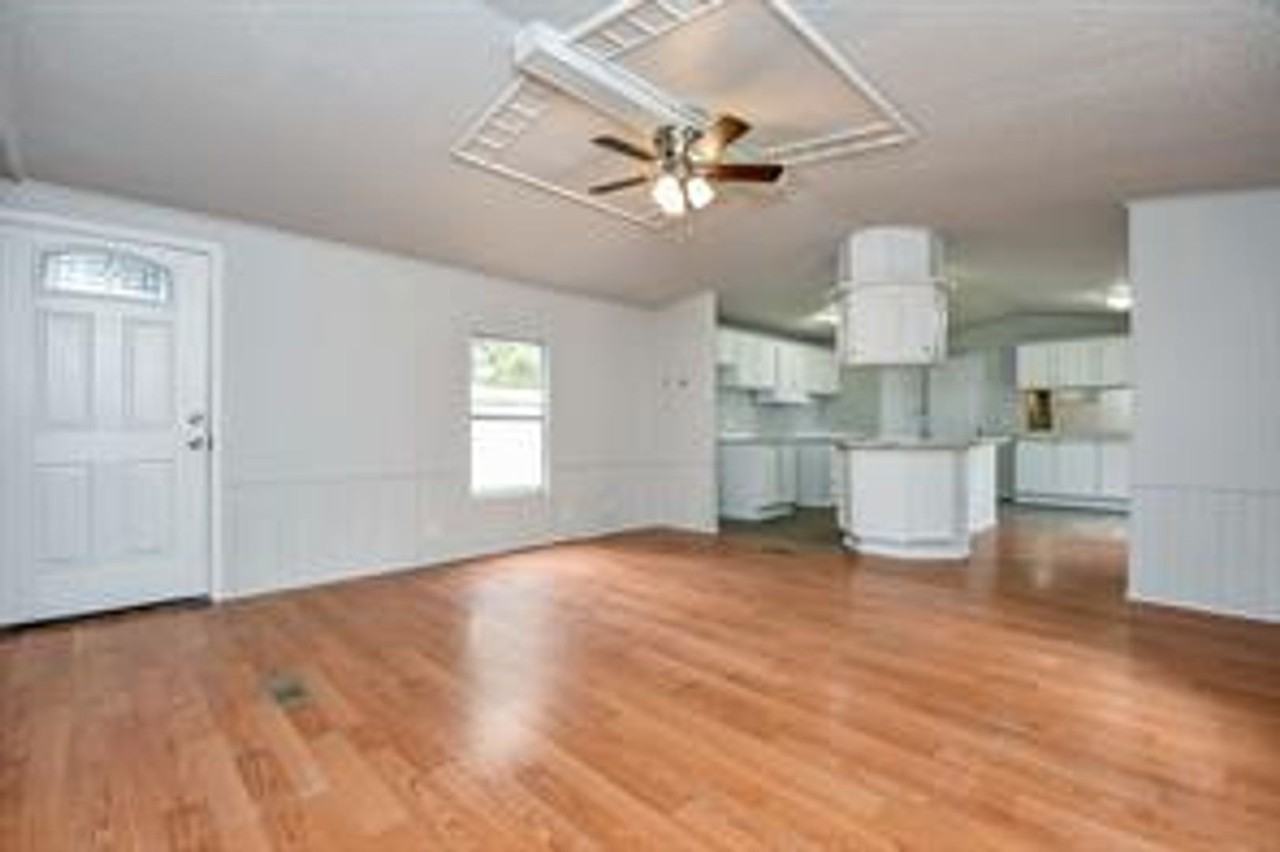 12842 Roy Harris Loop - Photo 2 of 36