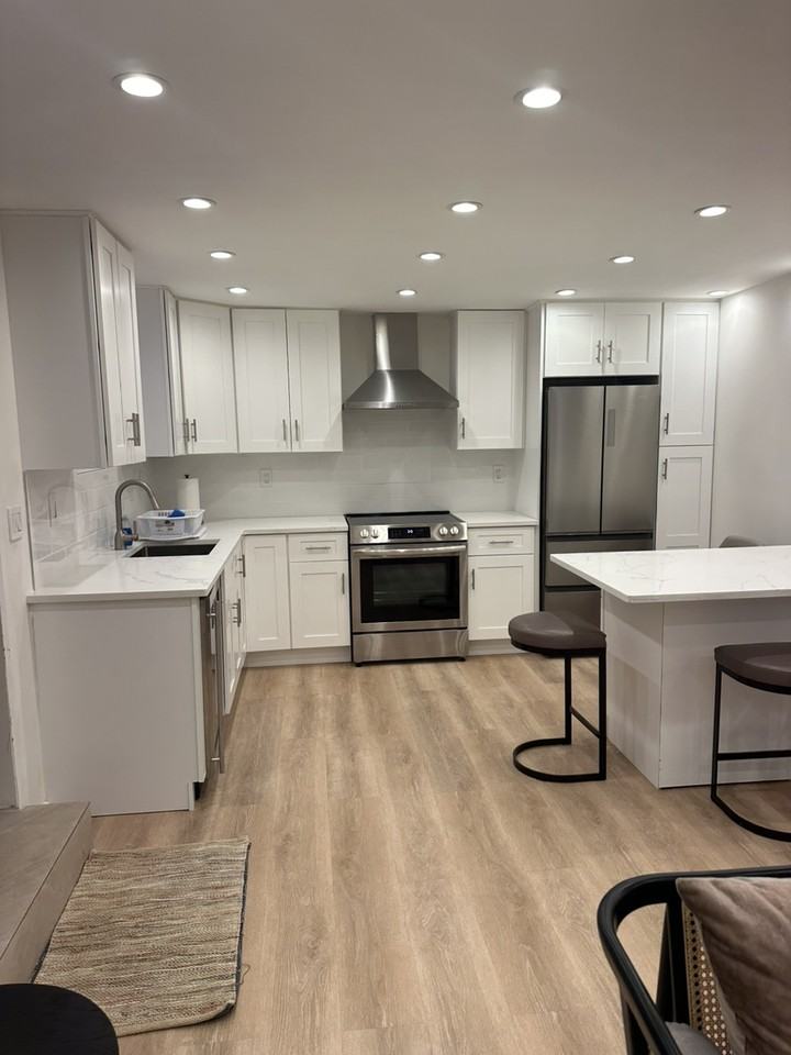 65 Lortel Ave - Photo 2 of 11