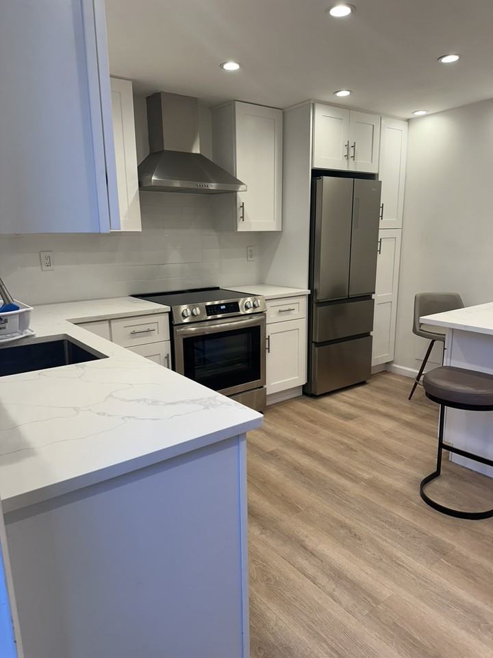 65 Lortel Ave - Photo 3 of 11