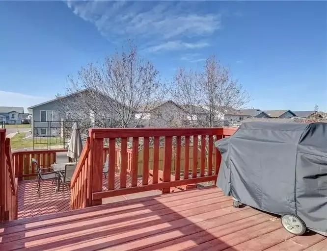 4903 29 Ave Nw - Photo 2 of 2