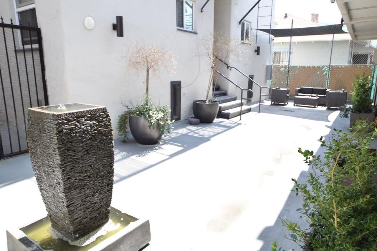 Alex Court Apartments - Photo 4 of 18