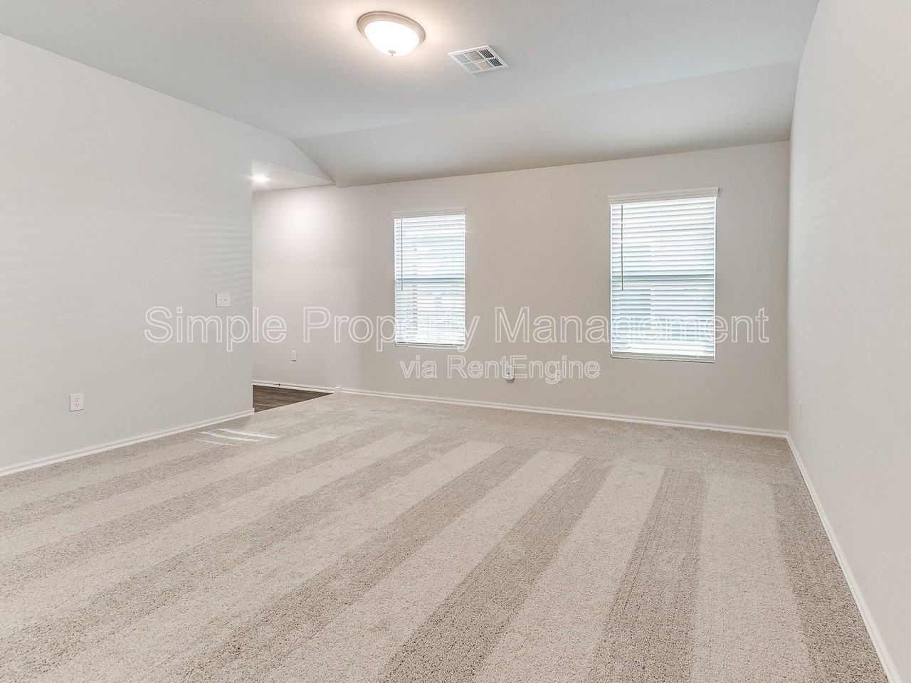 11448 Sw 12th St - Photo 4 of 24