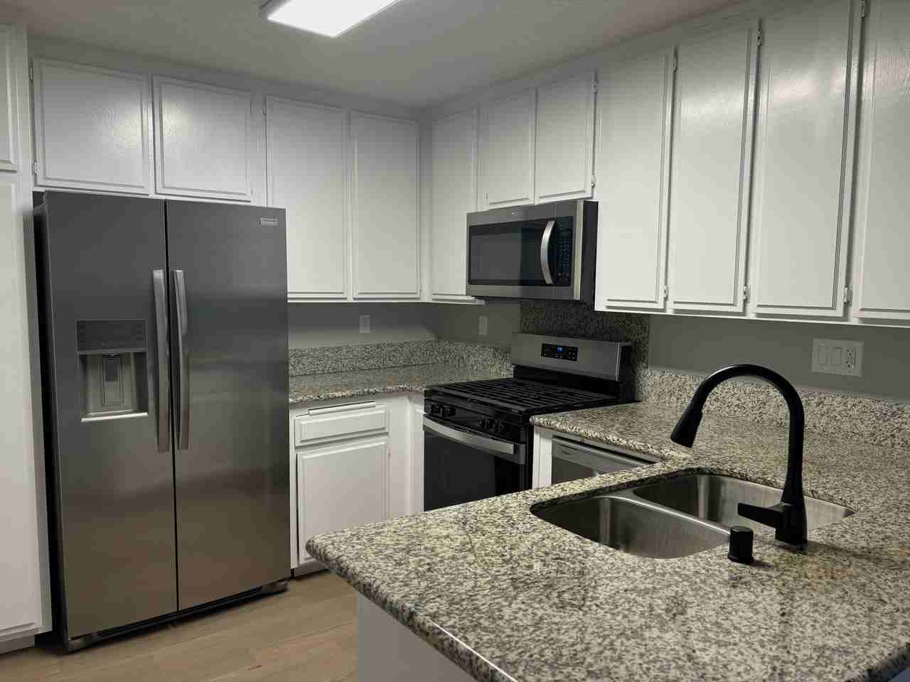 Beachpoint Apartments - Photo 2 of 26