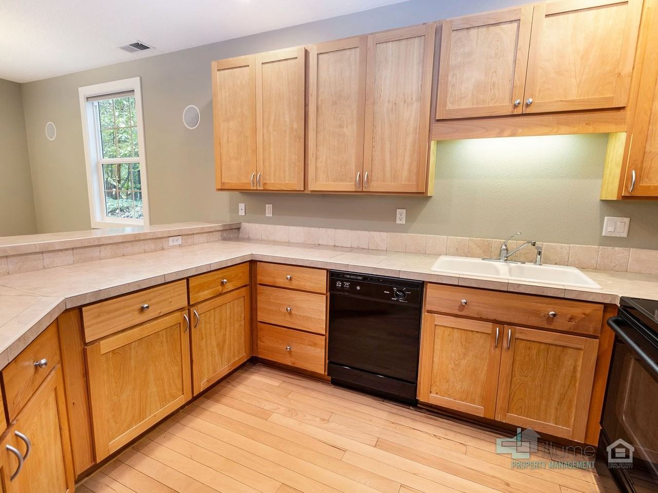 9305 Sw Jasper Dr - Photo 6 of 45