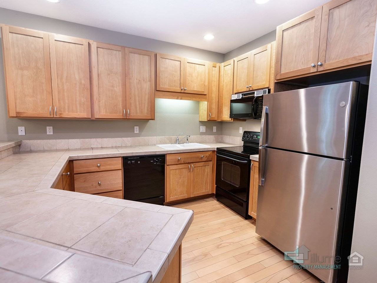 9305 Sw Jasper Dr - Photo 5 of 45