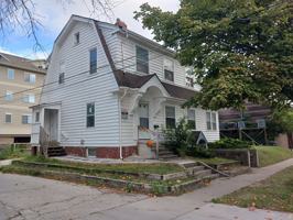 featured image of 2513 Hunt St