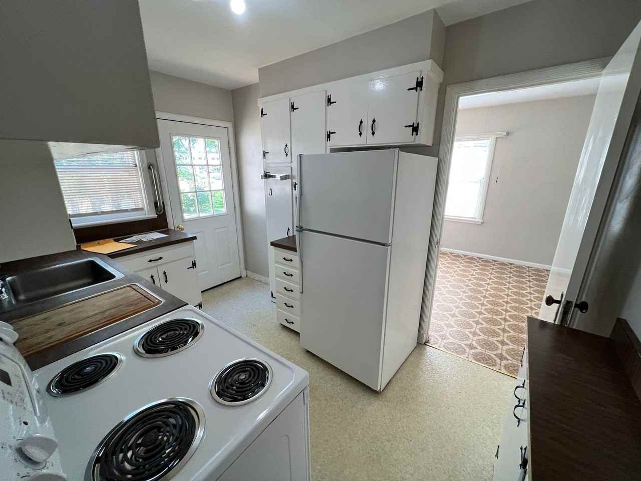 1710 West Laramie Street - Photo 2 of 18