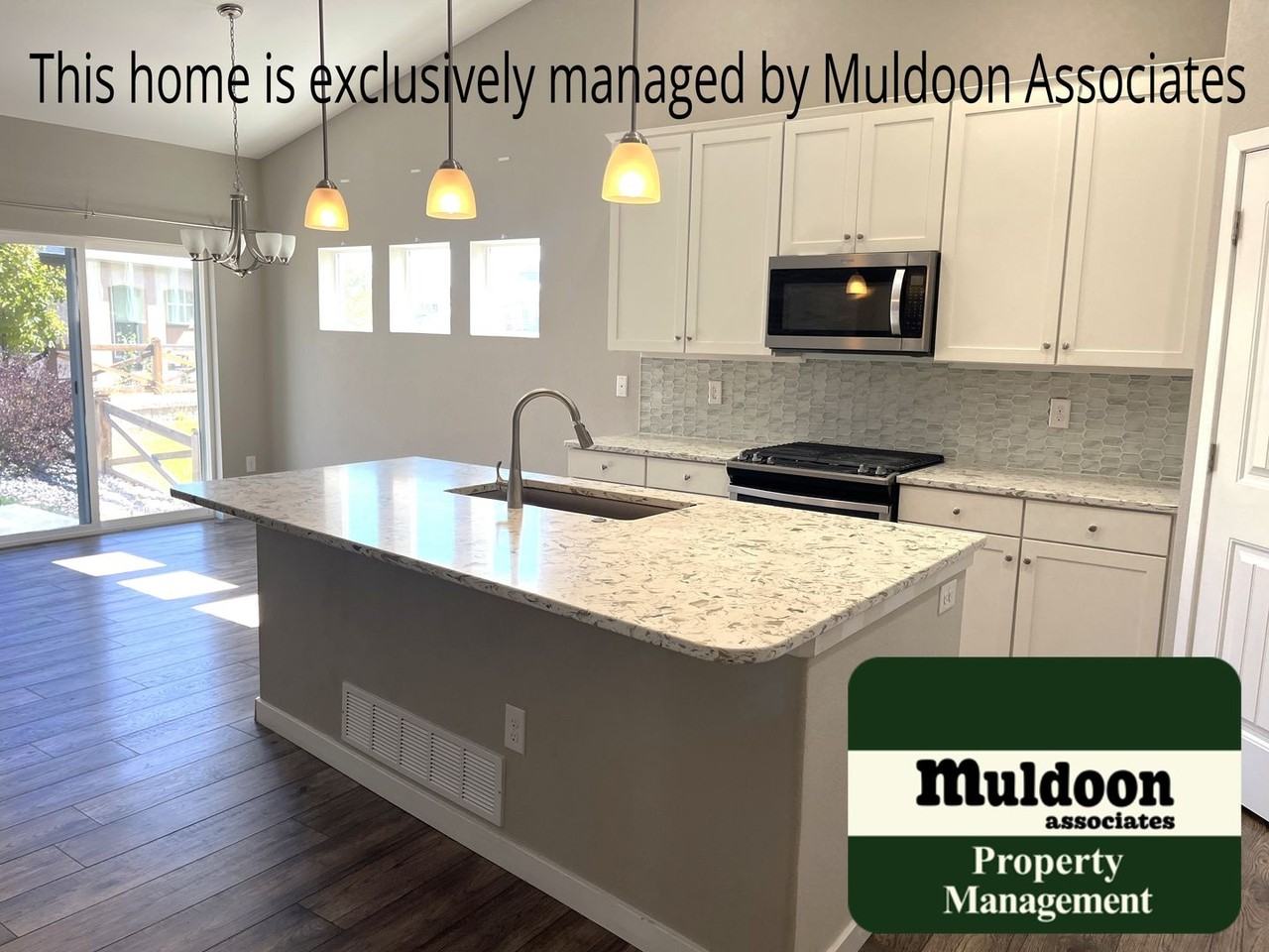 7341 Glen Forest Ln - Photo 3 of 31