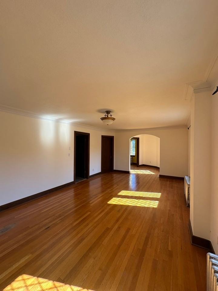 18344 Se River Rd - Photo 2 of 15