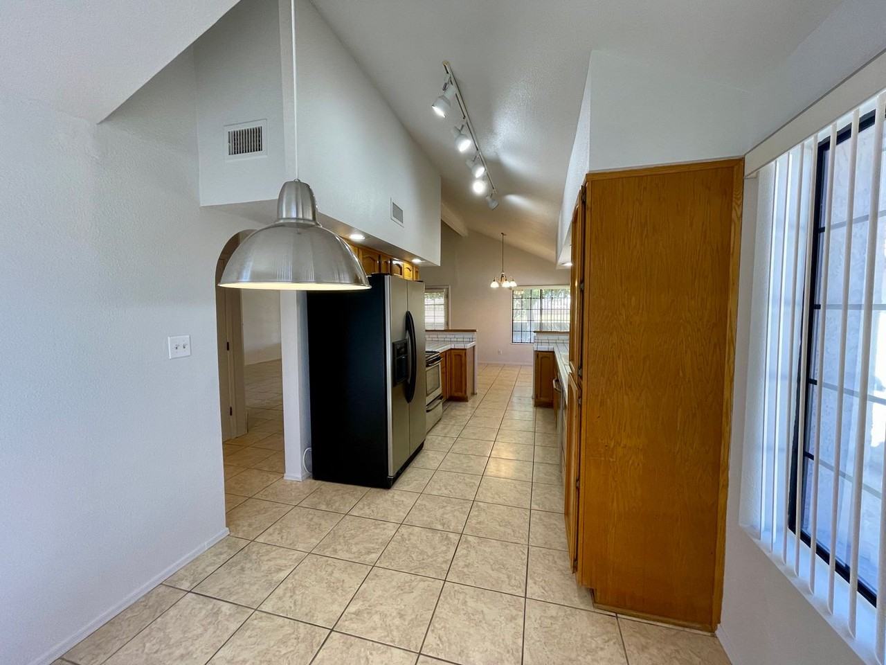 10236 S Del Rico - Photo 7 of 19