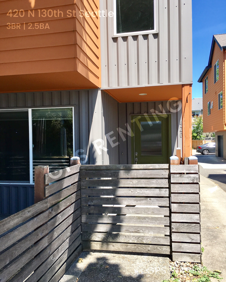 420 N 130th St - Photo 2 of 21