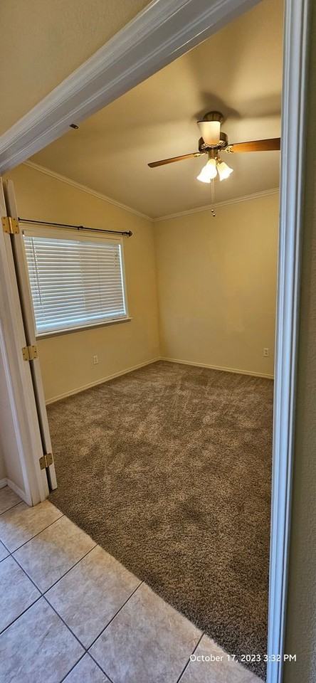 1844 Evelyn Ct - Photo 5 of 39