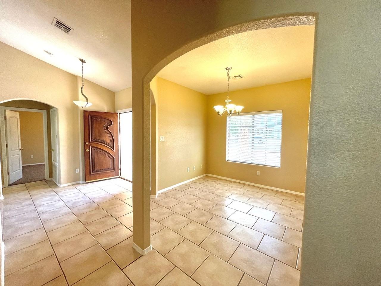 2330 W 22nd Pl - Photo 3 of 34