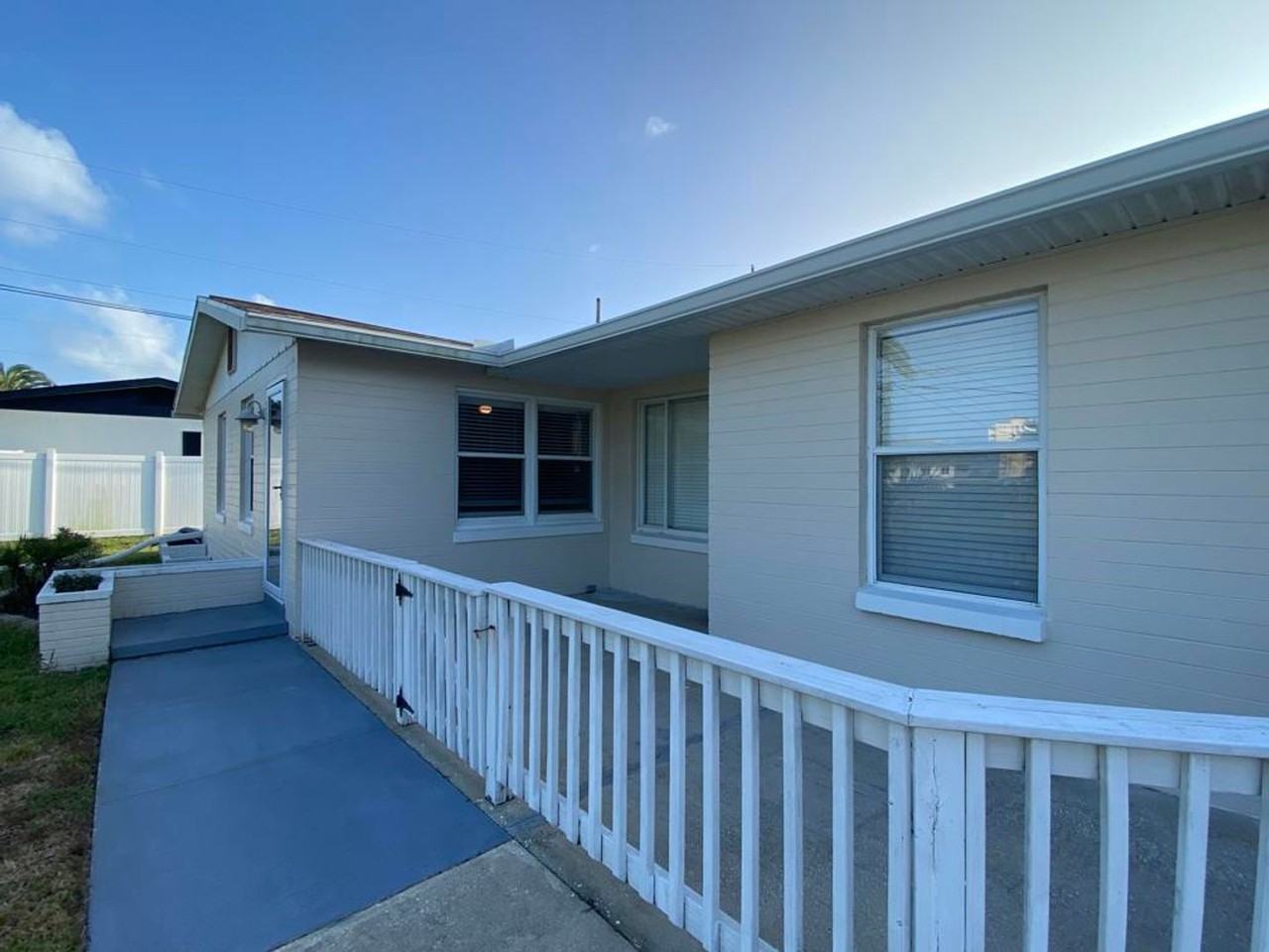 3330 S Peninsula Dr Frnt - Photo 2 of 17