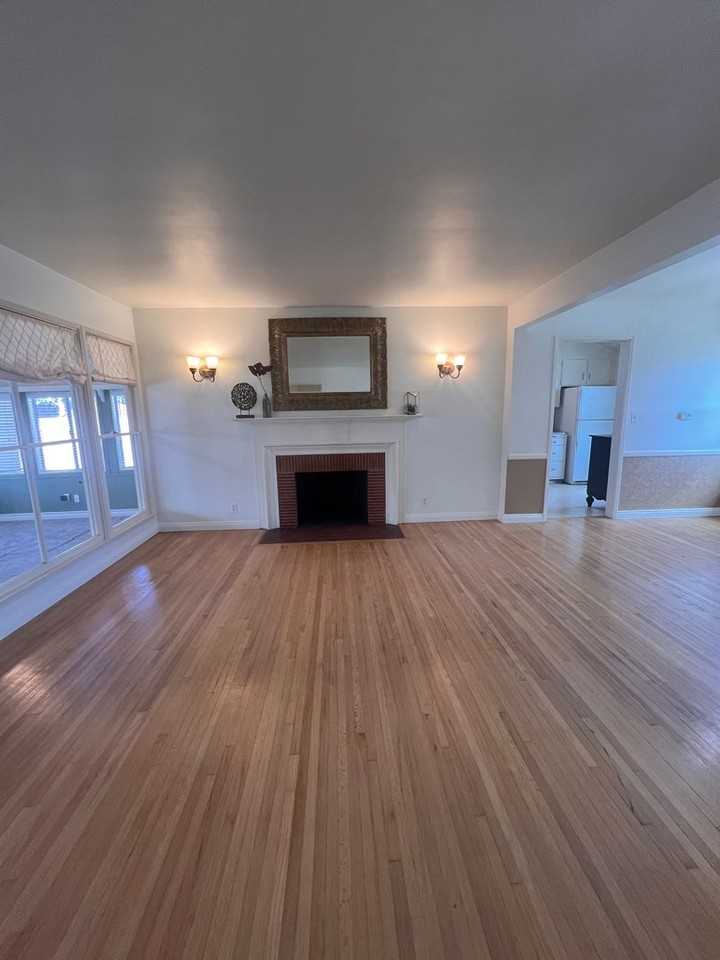 8459 Strub Ave - Photo 3 of 50