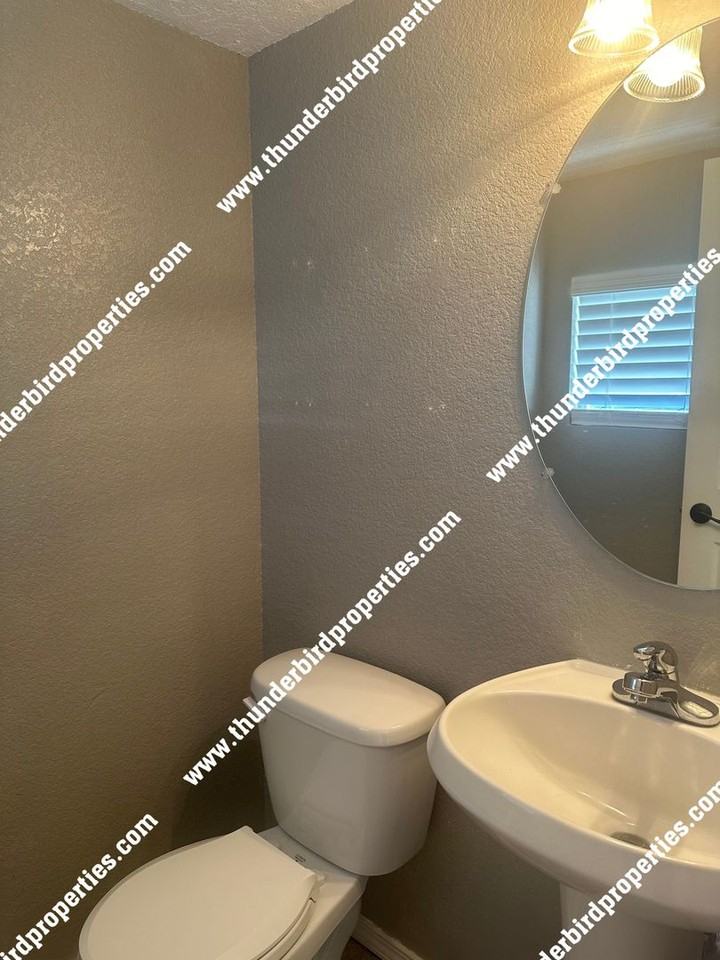 10935 Jicama Way Se - Photo 6 of 25