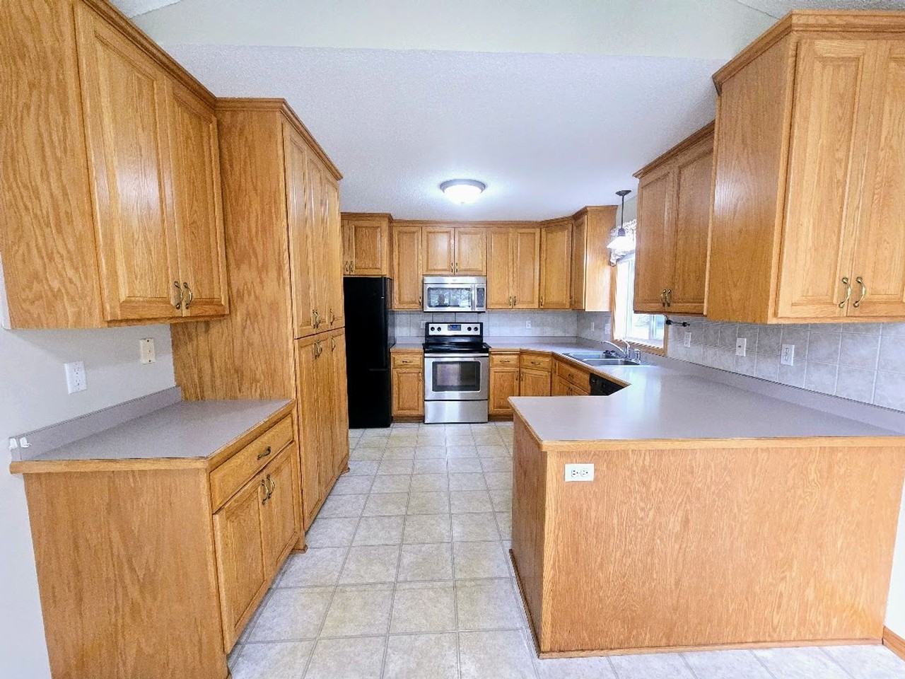 2858 Aldrich Trl - Photo 5 of 23