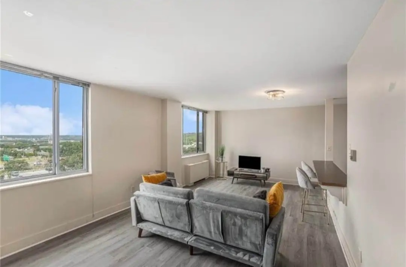 600 E 8Th Street Kansas City - Photo 7 of 8