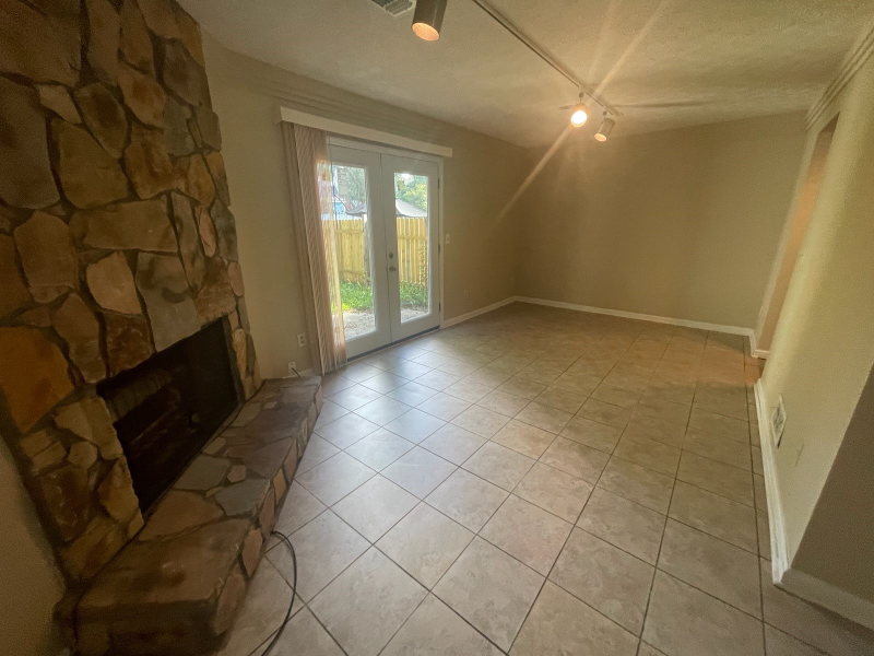 6456 Meadow Rue Dr - Photo 4 of 15