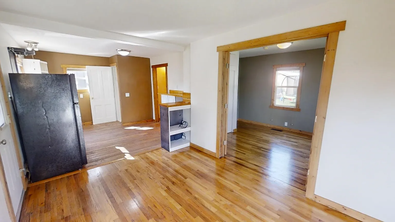 519 Colorado Ave - Photo 2 of 19