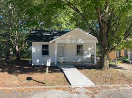 featured image of 1031 4th St