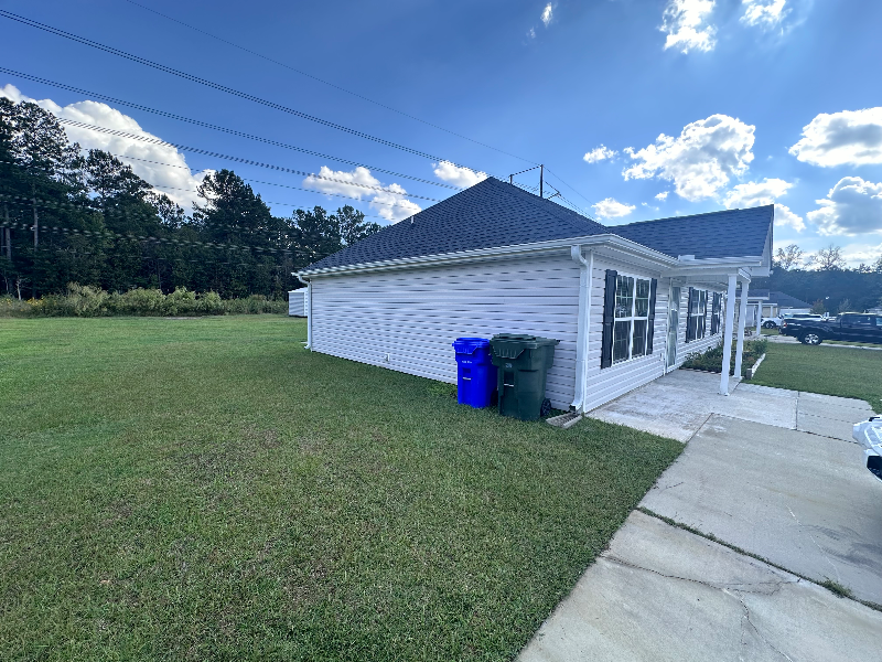 2525 Romantica Dr - Photo 6 of 15