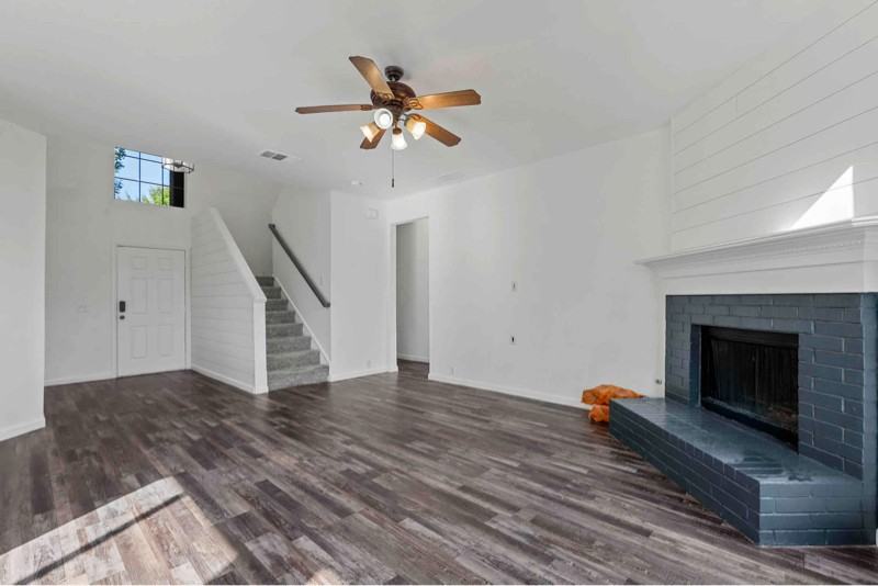 4508 Butterfly Way - Photo 3 of 24