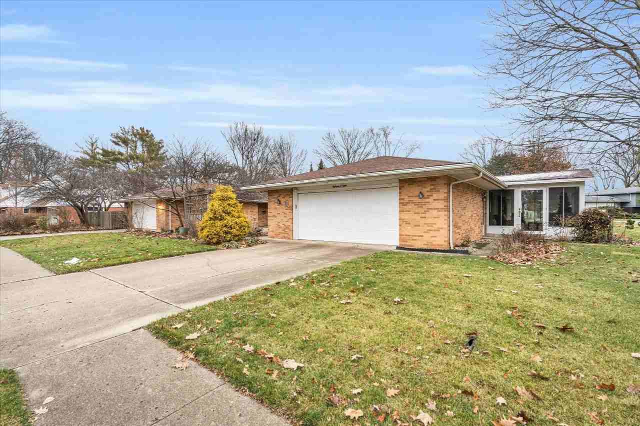 1808 South Anderson Street - Photo 2 of 19