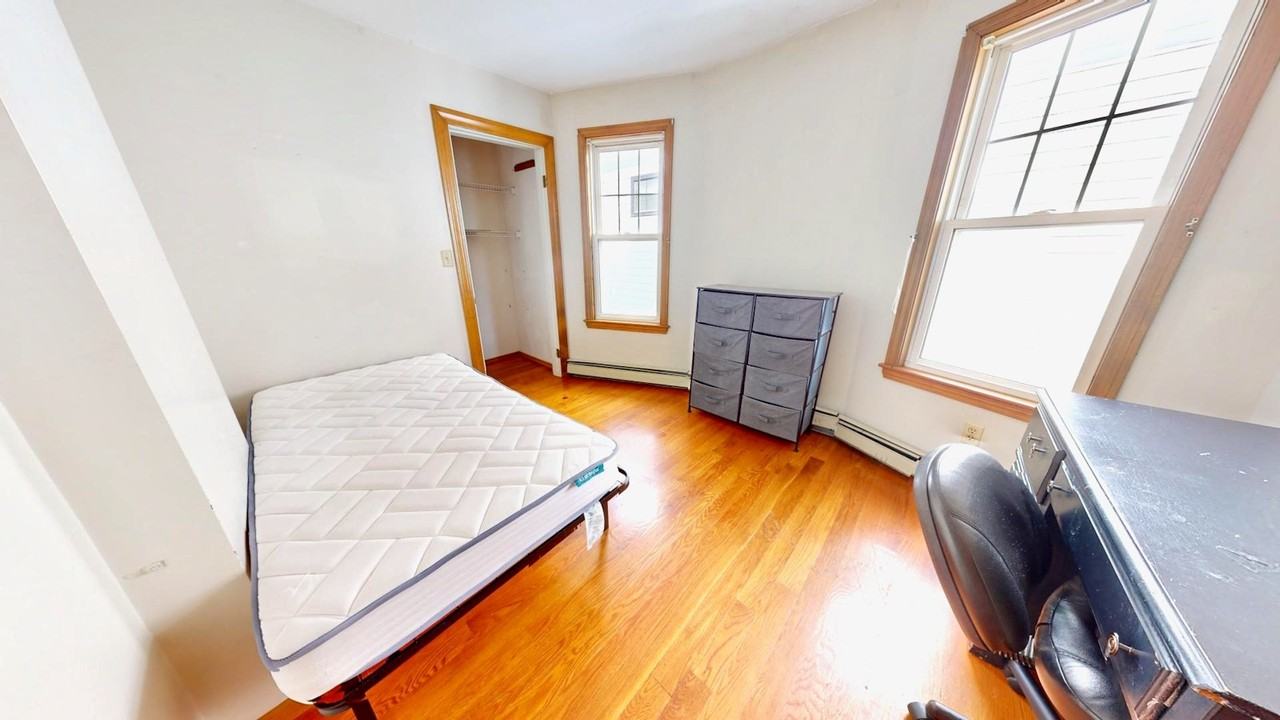 27 Princeton Street, Unit 1 - Photo 6 of 32