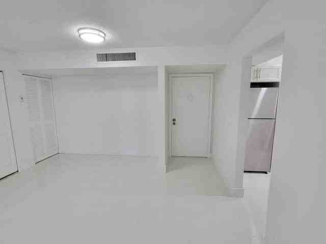 733 Se 1st Way