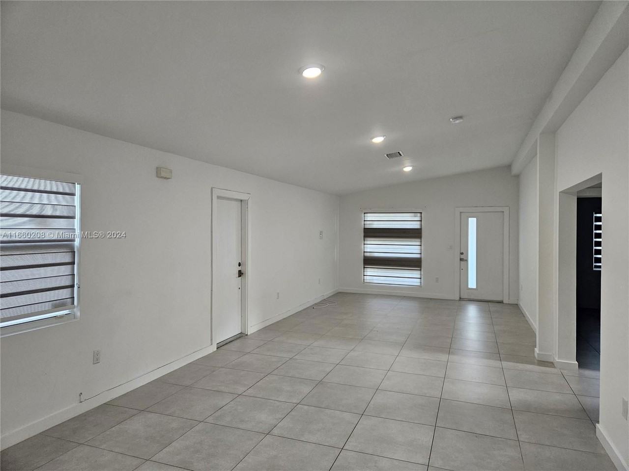 2816 Nw 6th Ct - Photo 2 of 8