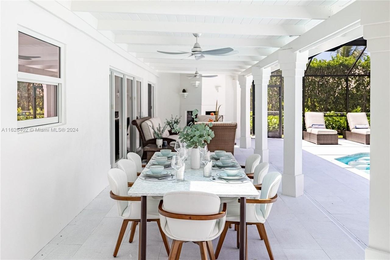 1575 Osprey Ave - Photo 4 of 50