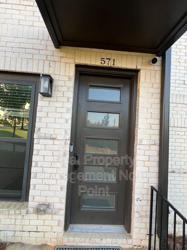 571 Ember Ln Nw - Photo 2 of 44
